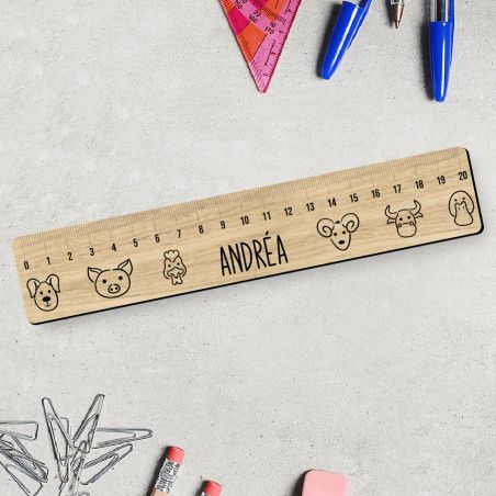 Personalized 20 cm graduated ruler for schoolchildren · First name | Animal heads