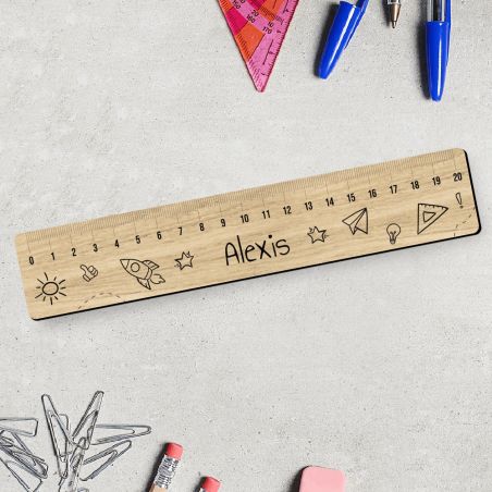 Personalized 20 cm graduated ruler for schoolchildren · First name | Stars