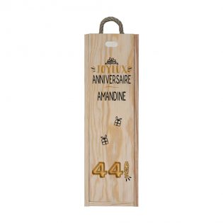 Personalized empty wooden wine crate · Wine bottle packaging for birthday