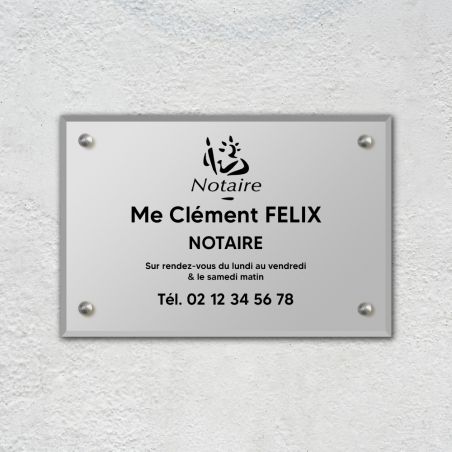 Plaque professionnelle personnalisée avec logo en plexi pour notaire - Argent Lettres Noires - Format 30 cm x 20 cm