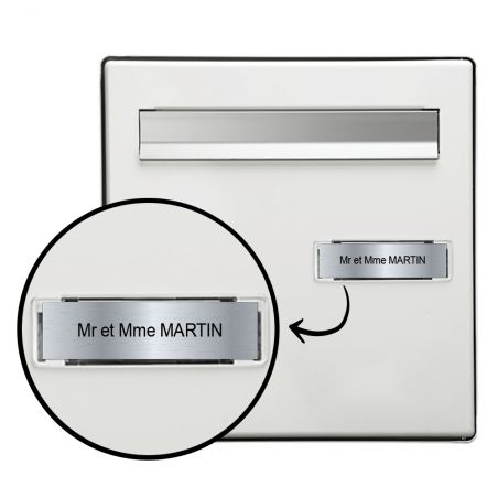 Plaque boite aux lettres personnalisée adhésive au format 100x25mm - argent lettres noires - 1 ligne