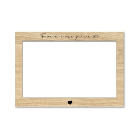 Magnetic photo frame landscape format customizable wood effect · Compatible with 10 x 15 cm photo