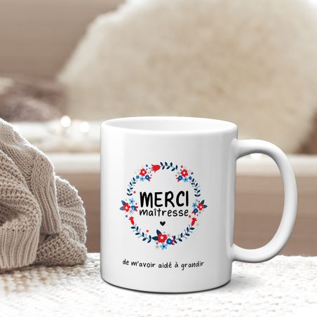 Tasse Merci Maîtresse personnalisée avec couronne de fleurs · Idée cadeau Super Maîtresse Fin d'année scolaire 