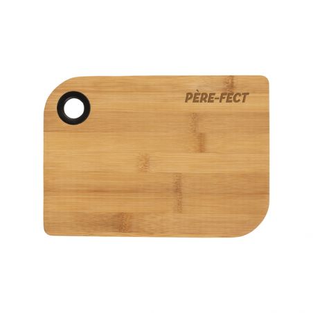 Bamboo cutting board to engrave