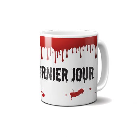 Red horror movie mug · Traces of blood