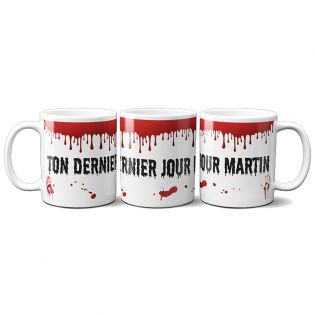 Red horror movie mug · Traces of blood