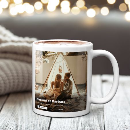 Gift pack for Series and Film enthusiasts - Customizable film poster model mug + Cocooning red embroidery blanket