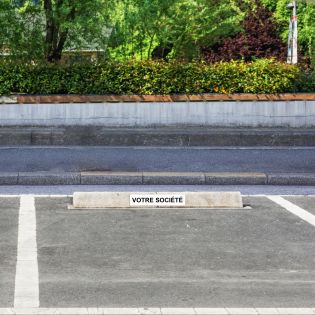 Panneau de signalisation pour parking · Emplacement réservé pour société · Personnalisable