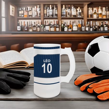 Chope à bière en verre givré 50 cl personnalisée - club de football personnalisable avec prénom et numéro · Cadeau fan de foot ·