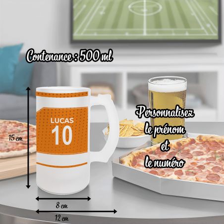 Chope à bière en verre givré 50 cl personnalisée - club de football personnalisable avec prénom et numéro · Cadeau fan de foot ·