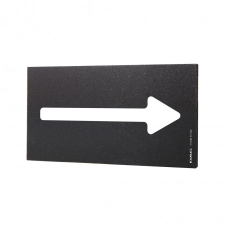 Plaque de porte Flèche 8 x 15 cm - Signalétique noir/ blanc design pour lieux publics