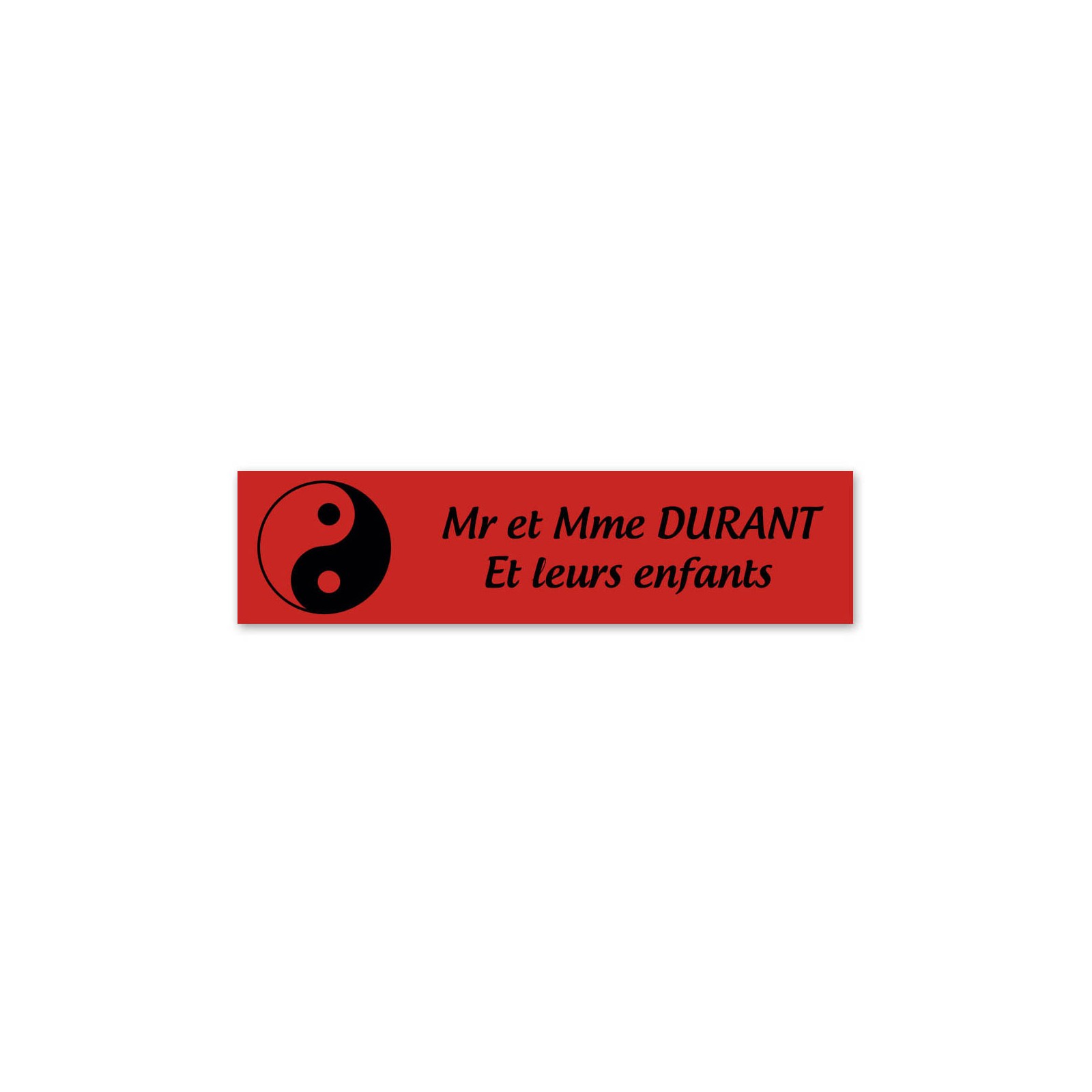 Plaque nom 2 lignes et symbole YIN YANG pour boite aux lettres type Decayeux (100x25mm) couleur rouge lettres noires